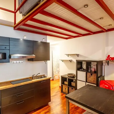 One Bedroom With Terrace Near Duomo Milan